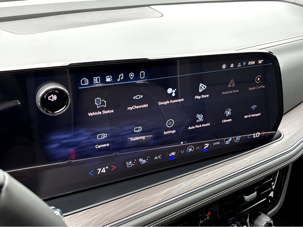 New 2026 Chevrolet Suburban Premier image 7