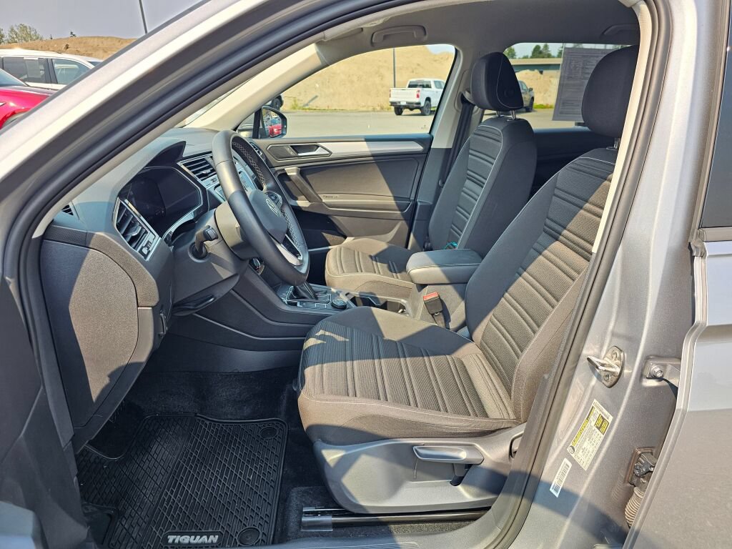 Used 2024 Volkswagen Tiguan S AWD/4WD image 20