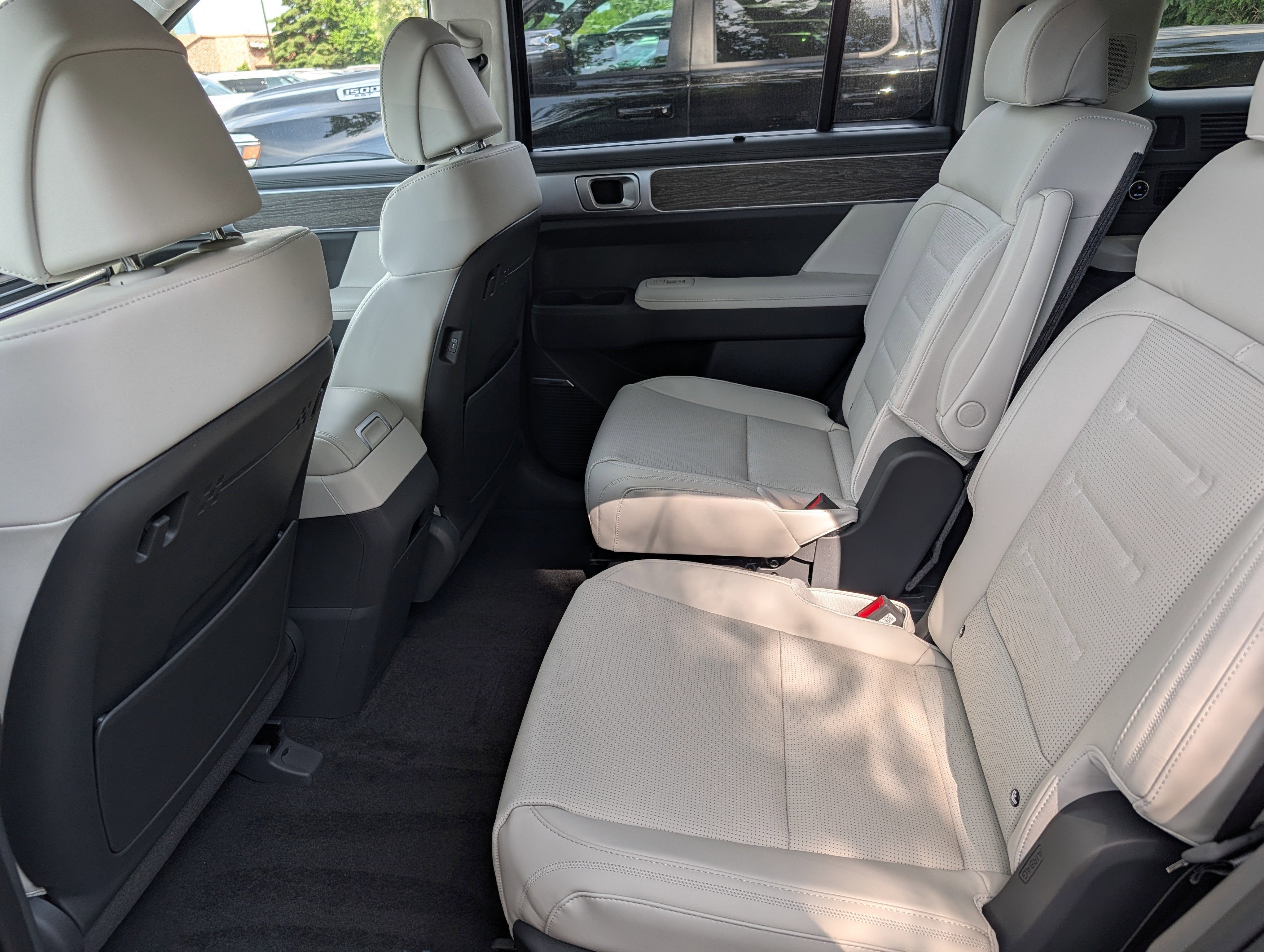 New 2026 Hyundai Santa Fe Calligraphy AWD/4WD image 8