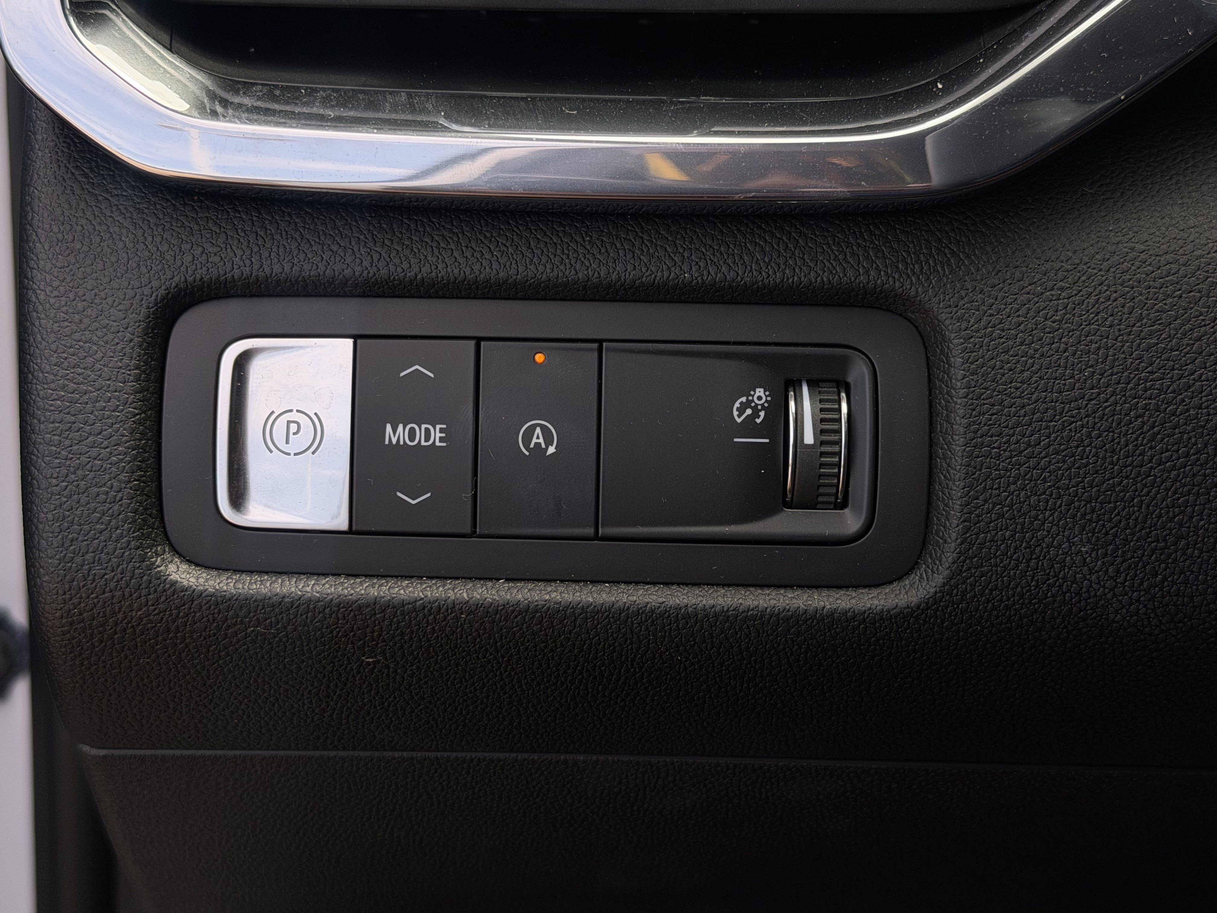 New 2026 GMC Acadia Elevation w/ LPO, Floor Liner Package FWD image 19