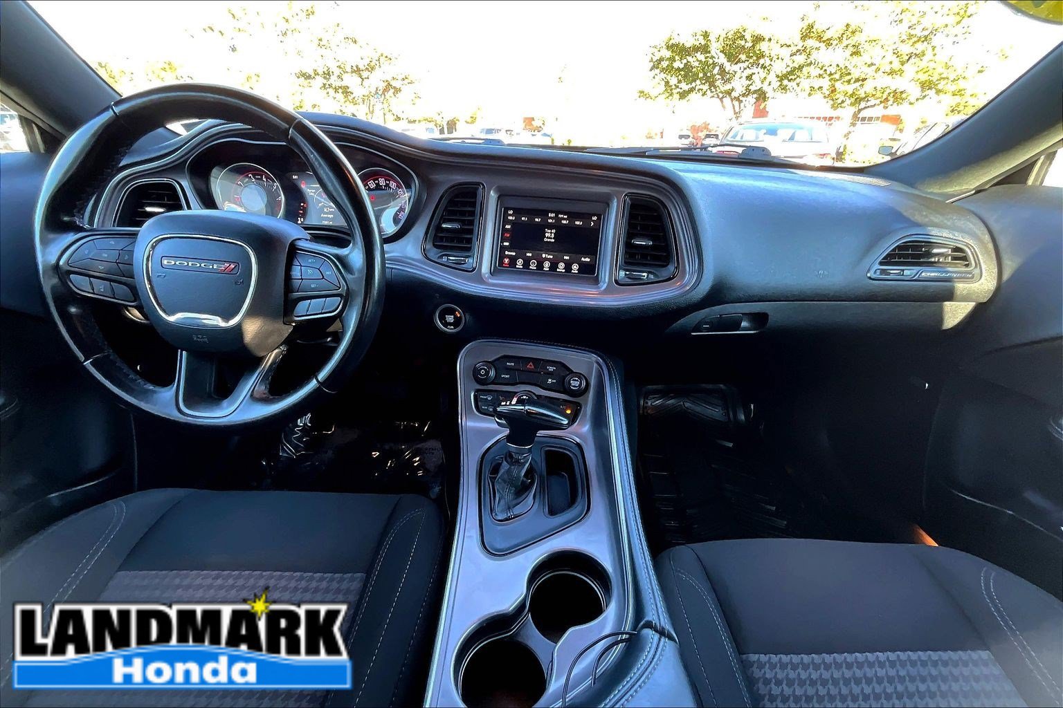 Used 2023 Dodge Challenger SXT RWD image 15