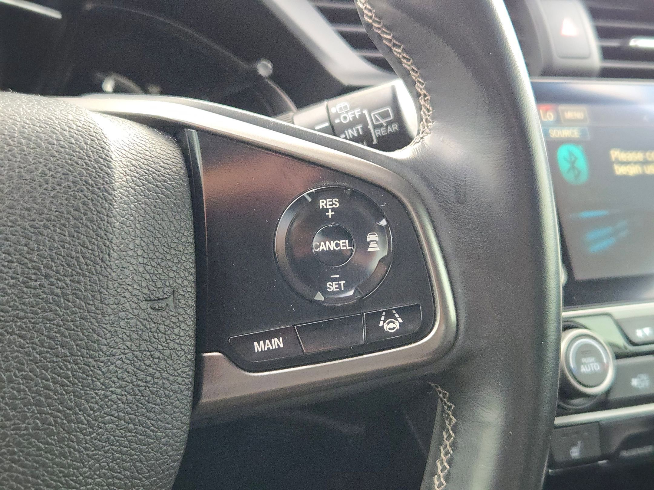 Used 2020 Honda Civic EX-L image 21