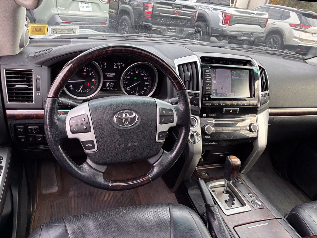 Used 2013 Toyota Land Cruiser AWD/4WD image 32
