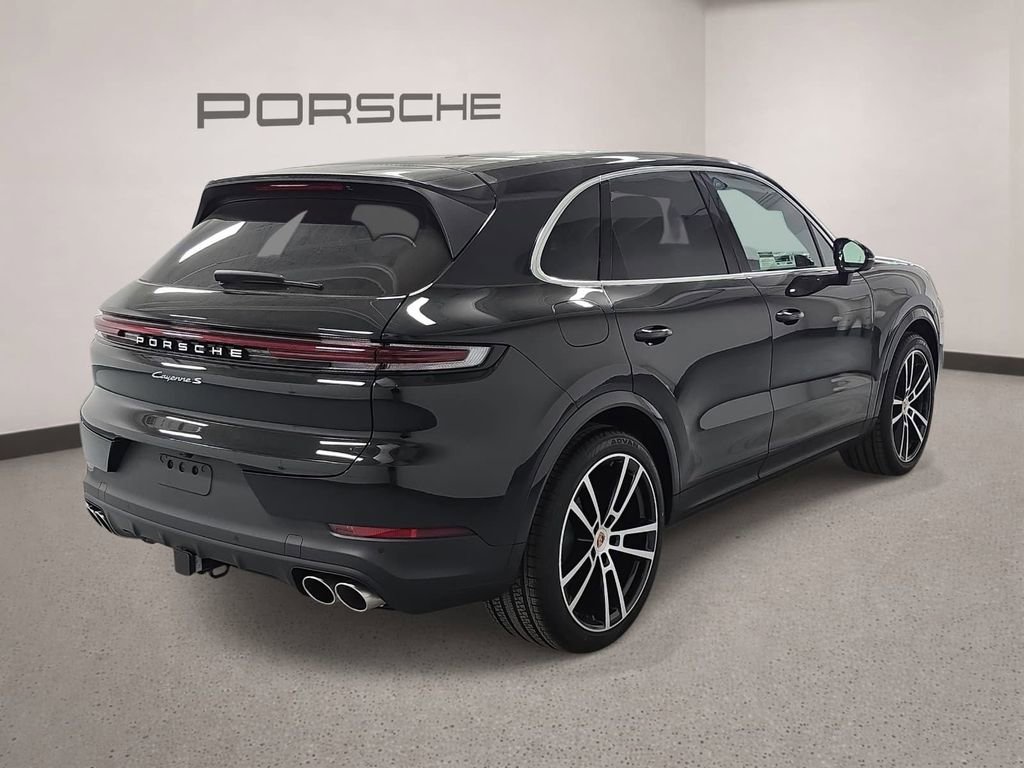New 2026 Porsche Cayenne S AWD/4WD image 7