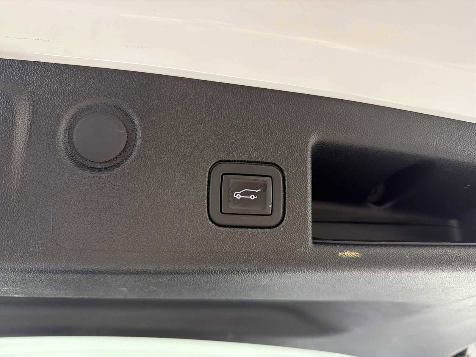 Certified 2022 Chevrolet Equinox Premier image 33