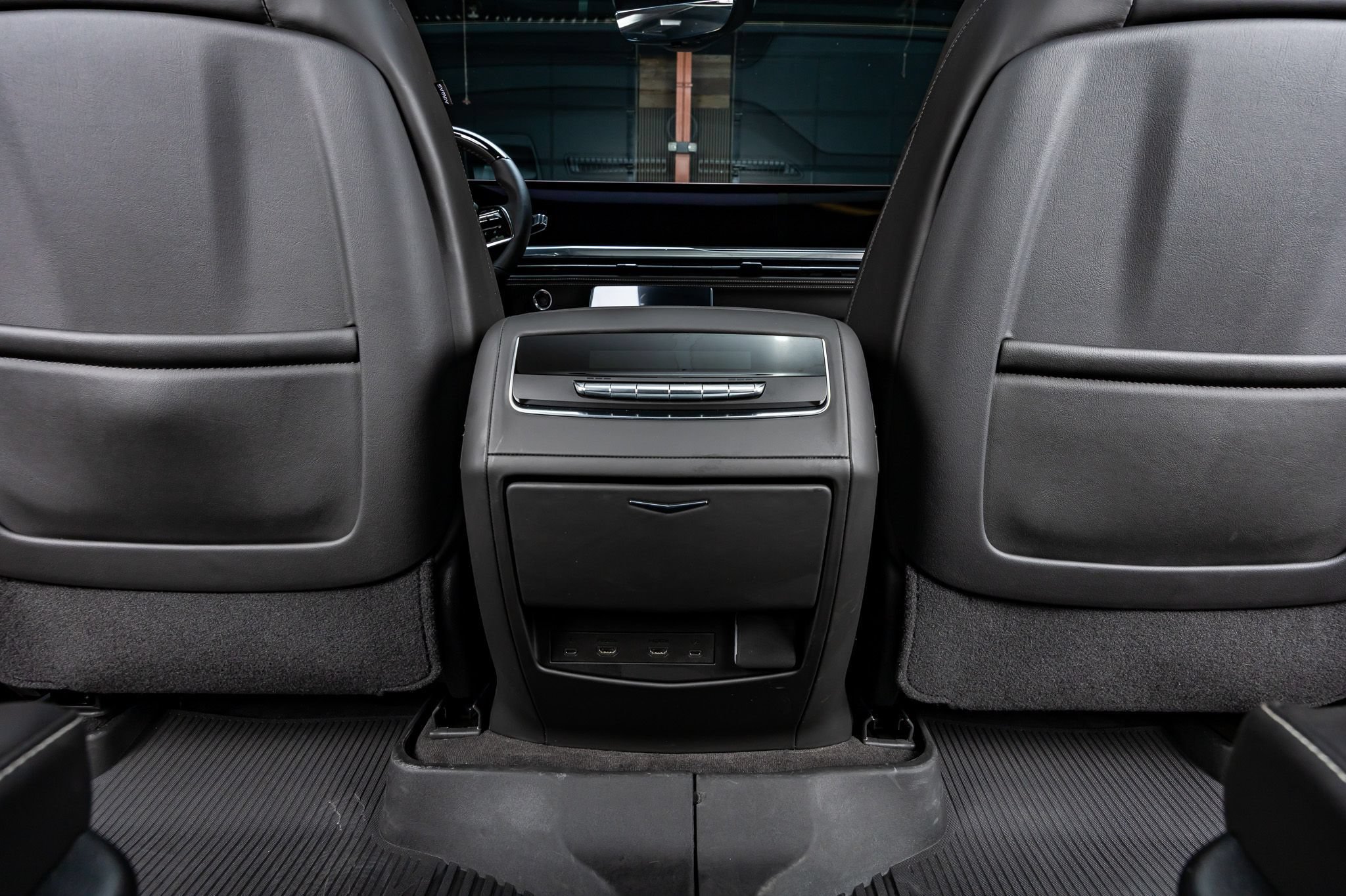 Used 2026 Cadillac Escalade V w/ LPO, Floor Liner Package AWD/4WD image 34