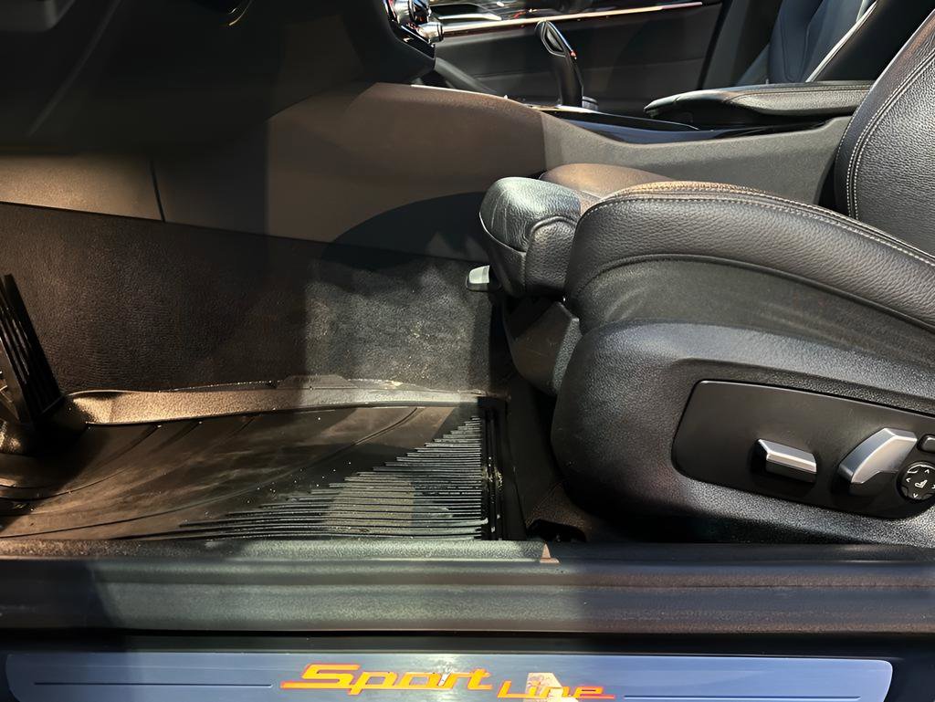 Used 2018 BMW 540i xDrive 540i xDrive image 35