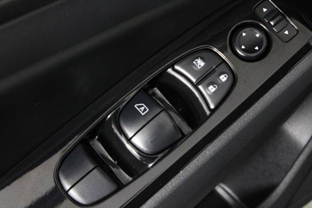 Certified 2025 Nissan Altima 2.5 SR FWD image 23