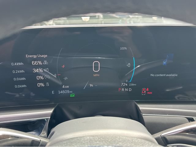 Certified 2024 Cadillac Lyriq Tech RWD image 31
