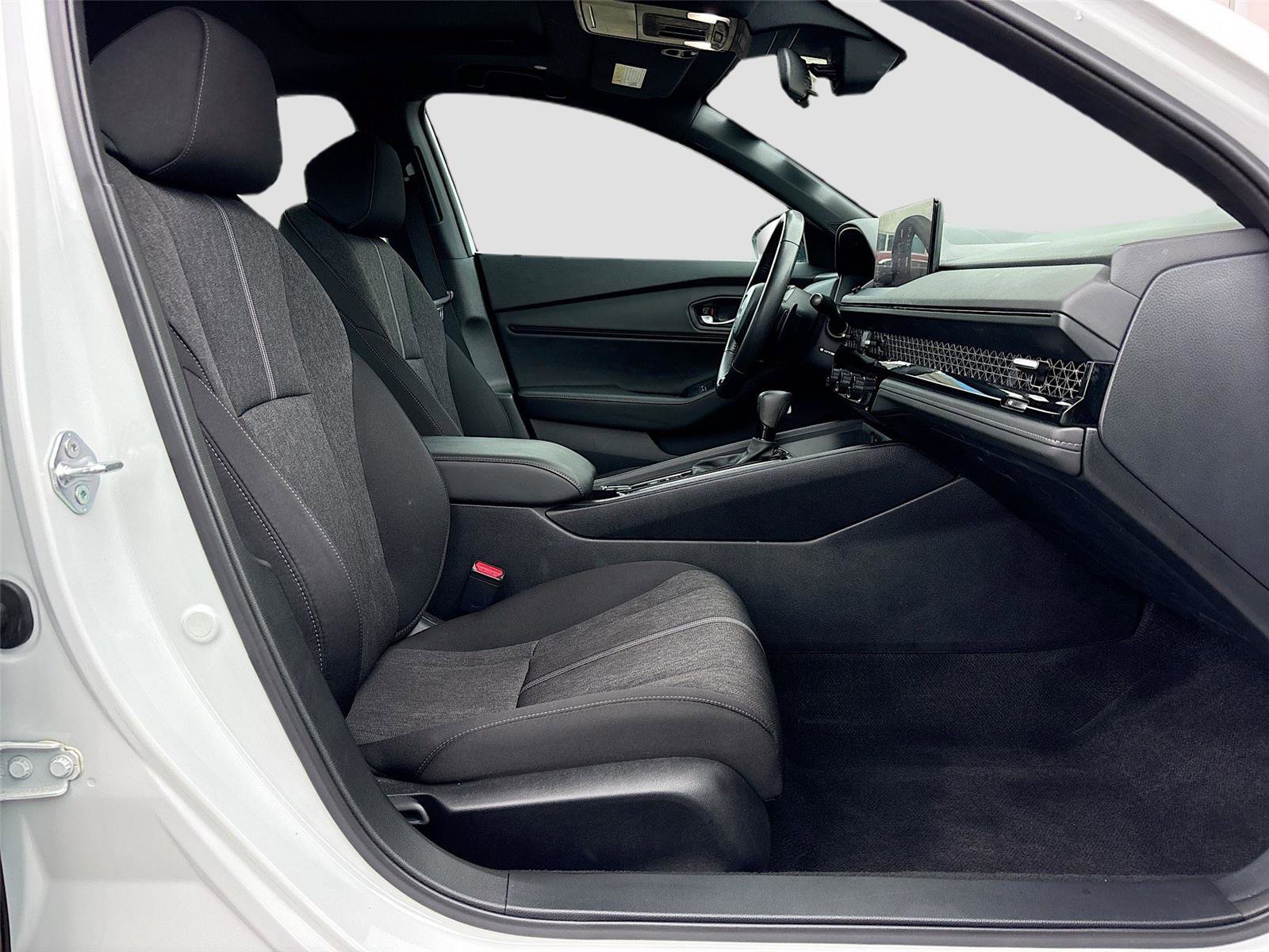 Certified 2023 Honda Accord Sport image 30