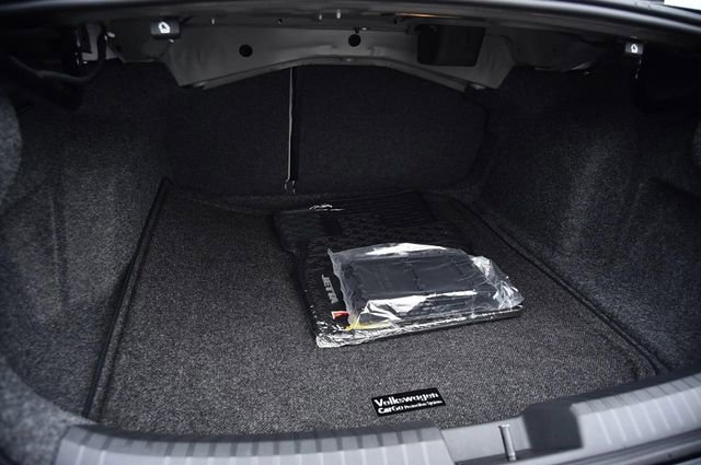 New 2026 Volkswagen Jetta SE image 24