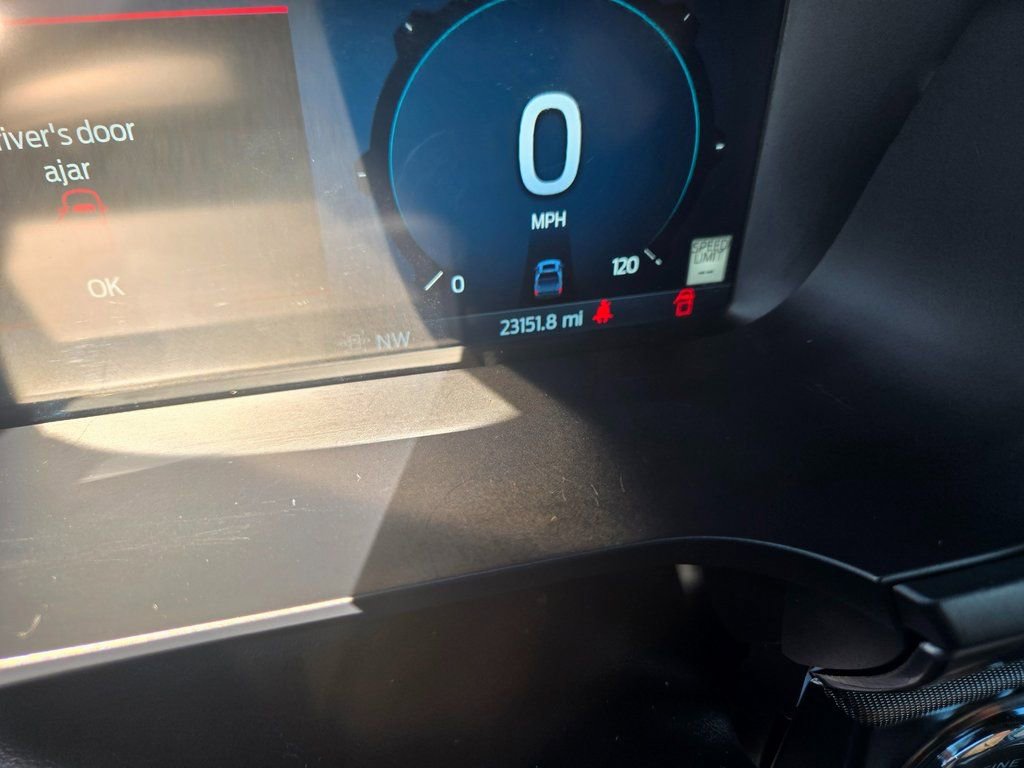 Used 2024 Ford F150 Lariat image 11