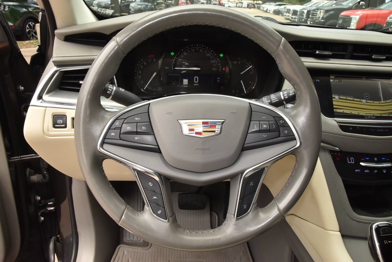 Used 2019 Cadillac XT5 Luxury FWD image 22