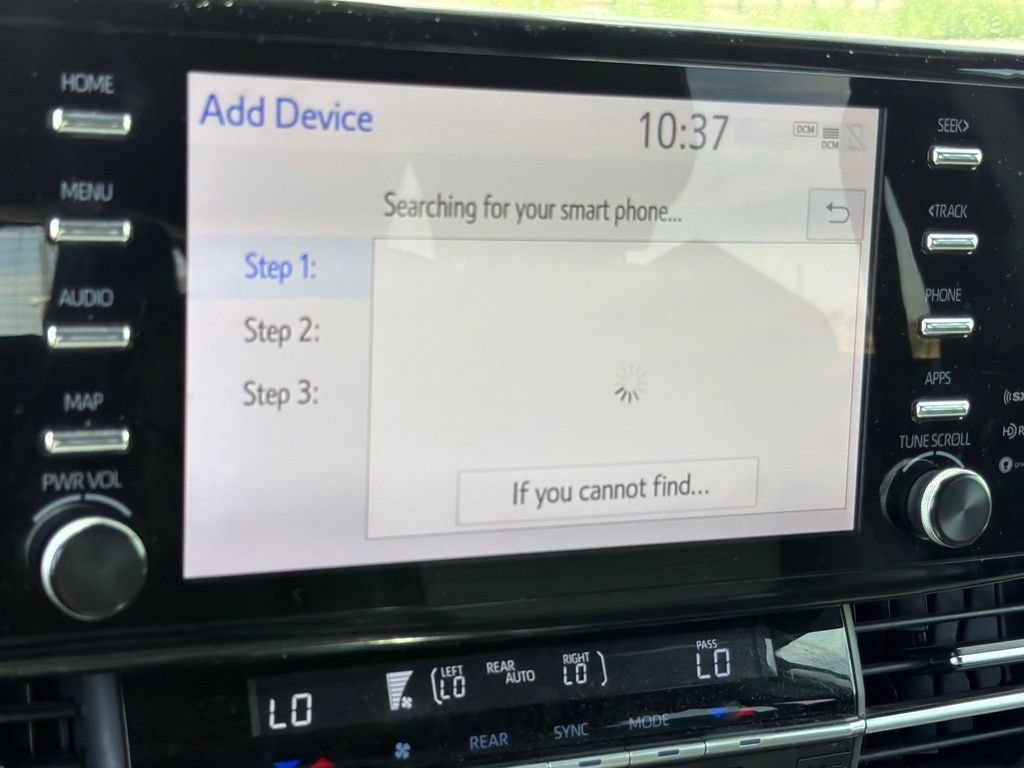 Used 2021 Toyota Sienna XSE FWD image 32