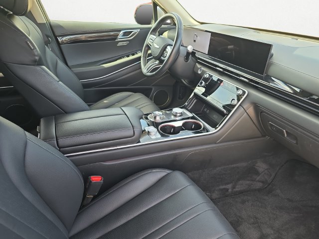 Used 2025 Genesis GV80 2.5T Standard AWD/4WD image 15
