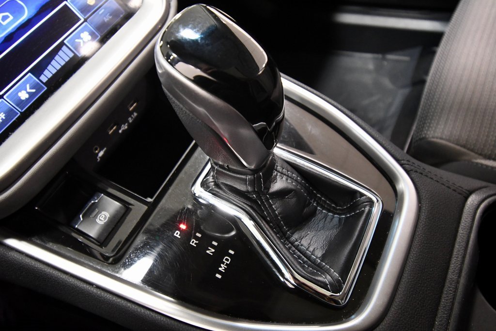 Used 2022 Subaru Outback Premium image 27