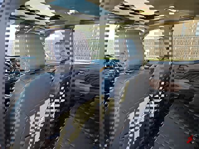 New 2026 GMC Canyon Denali w/ LPO, Denali Black Edition image 10