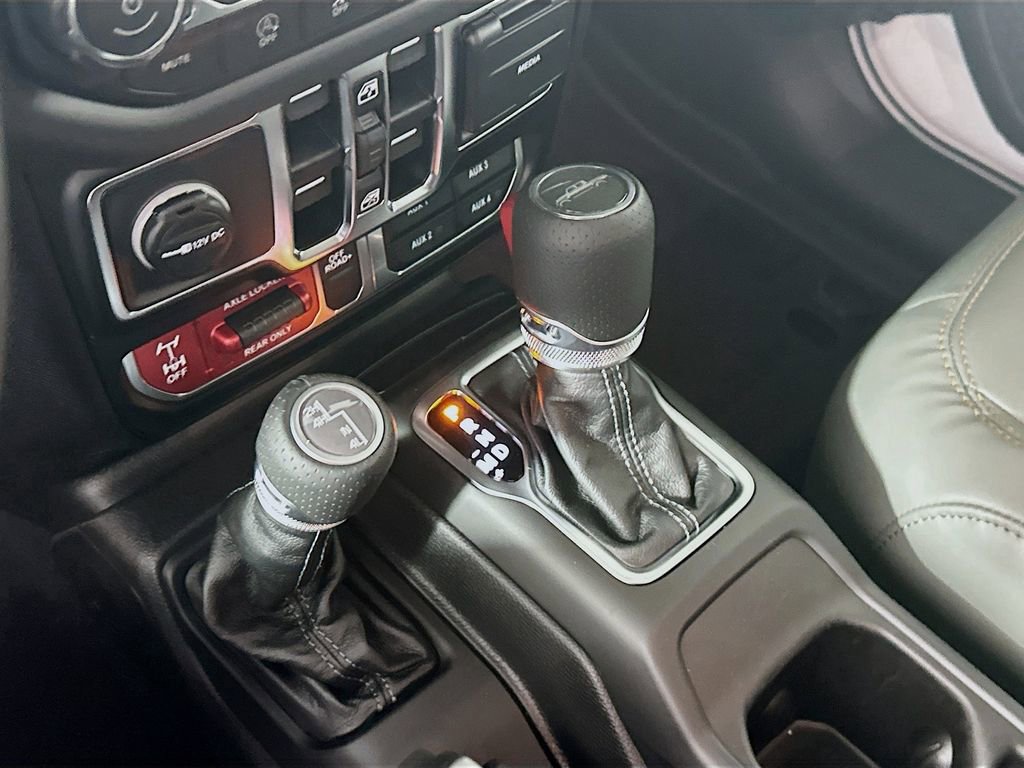 New 2026 Jeep Gladiator Mojave w/ Technology Group image 12