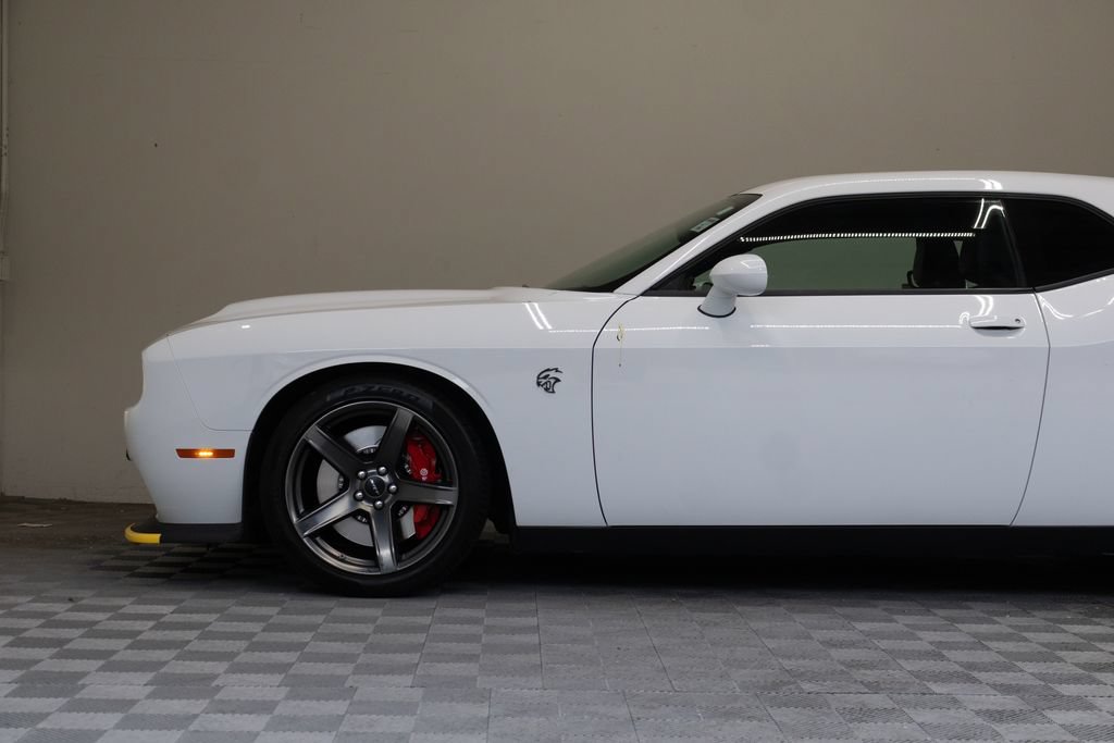 Used 2020 Dodge Challenger SRT Hellcat Redeye RWD image 9