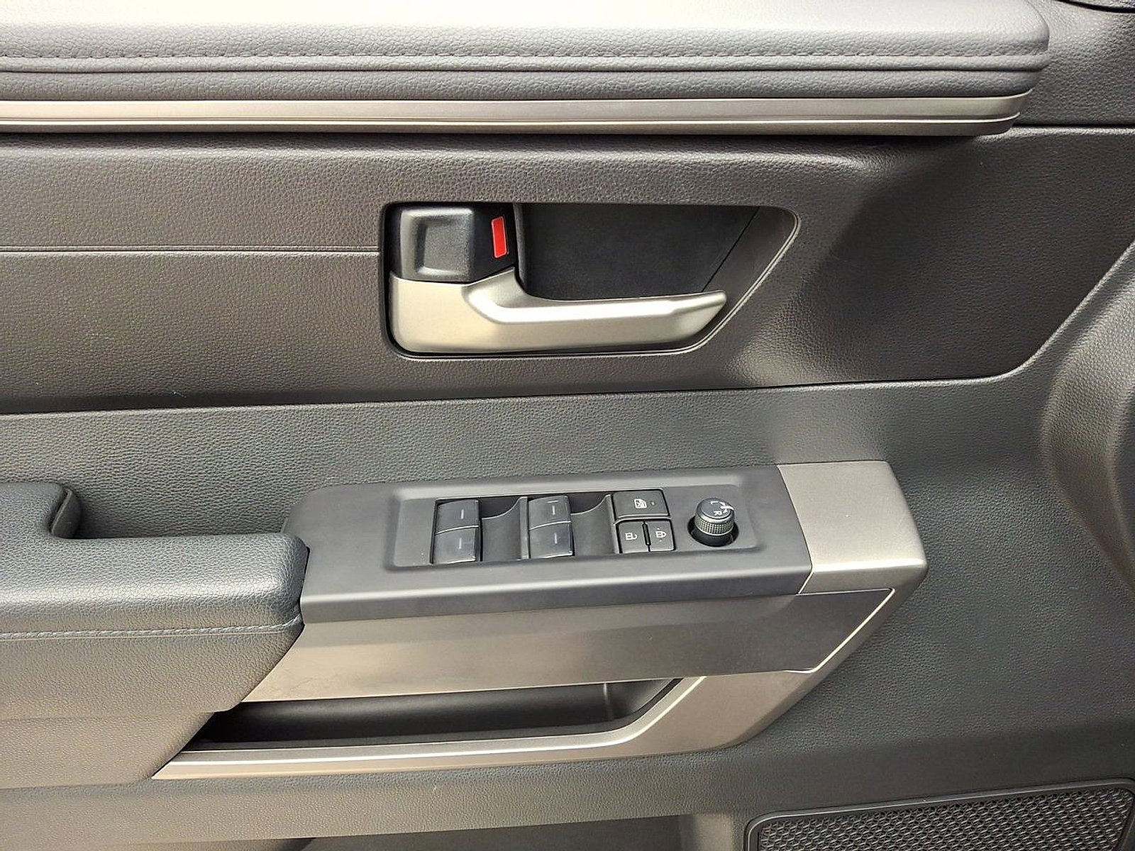 Used 2024 Toyota Tundra SR5 image 10