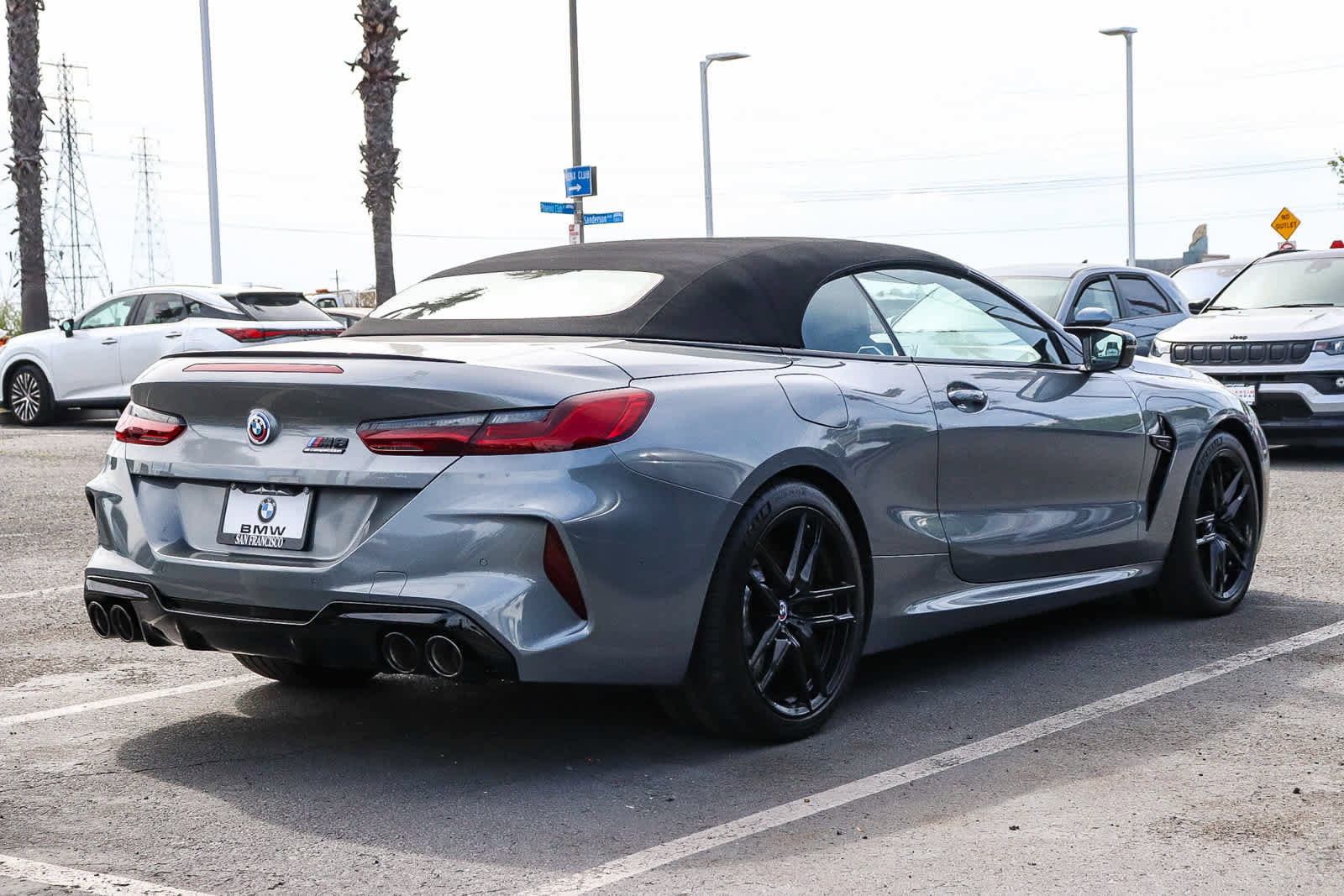 Used 2023 BMW M8 Competition image 9