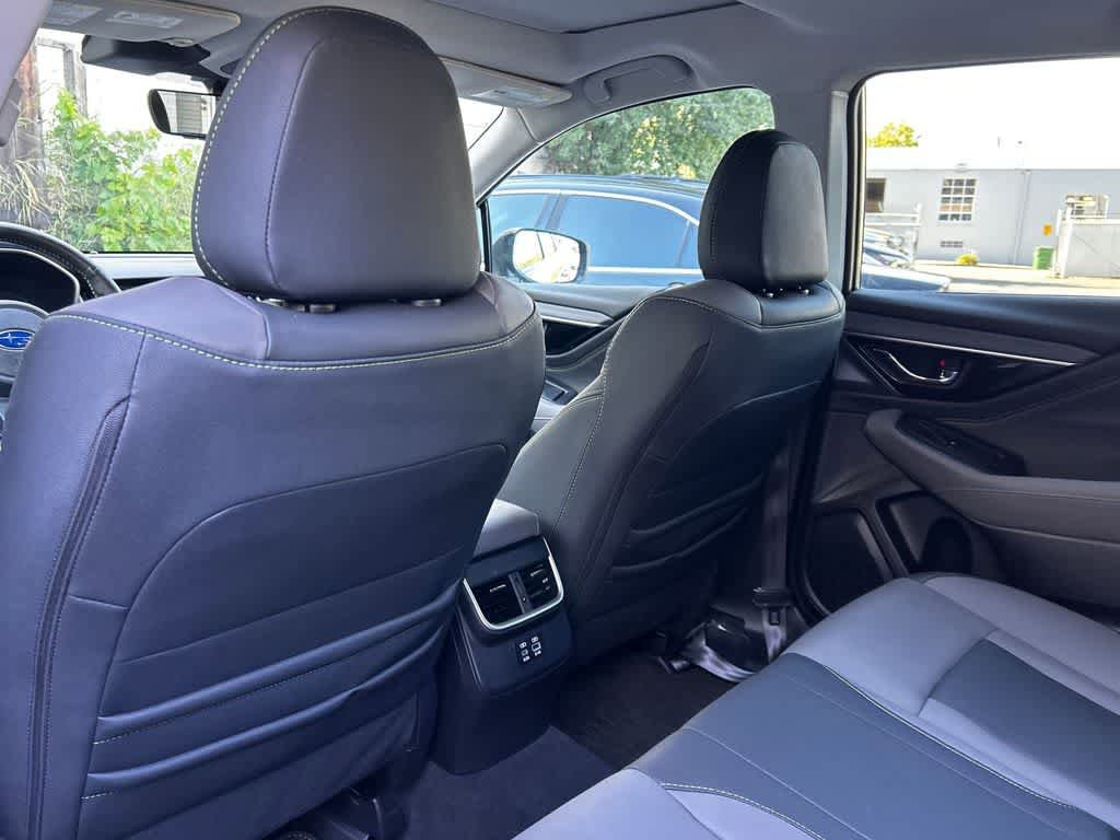 Certified 2025 Subaru Outback Onyx Edition AWD/4WD image 13