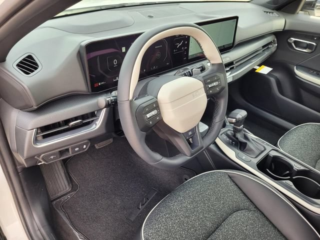 New 2025 Kia K4 GT-Line Turbo w/ GT-Line Sunroof Package FWD image 9