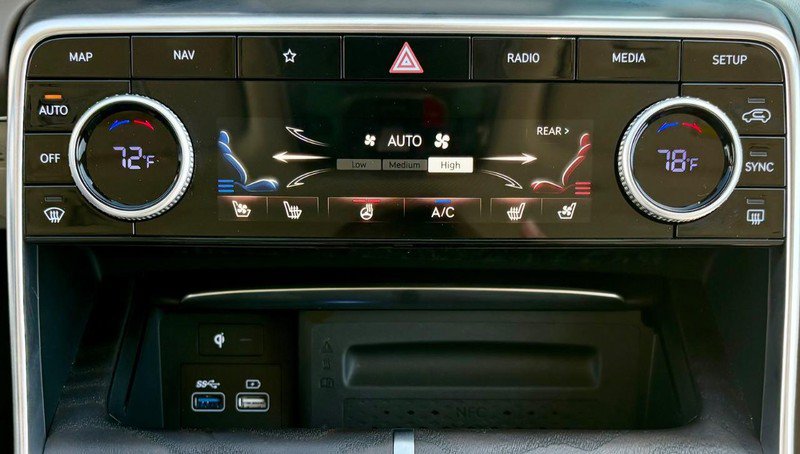 Used 2024 Genesis GV80 3.5T w/ Prestige Package AWD/4WD image 28