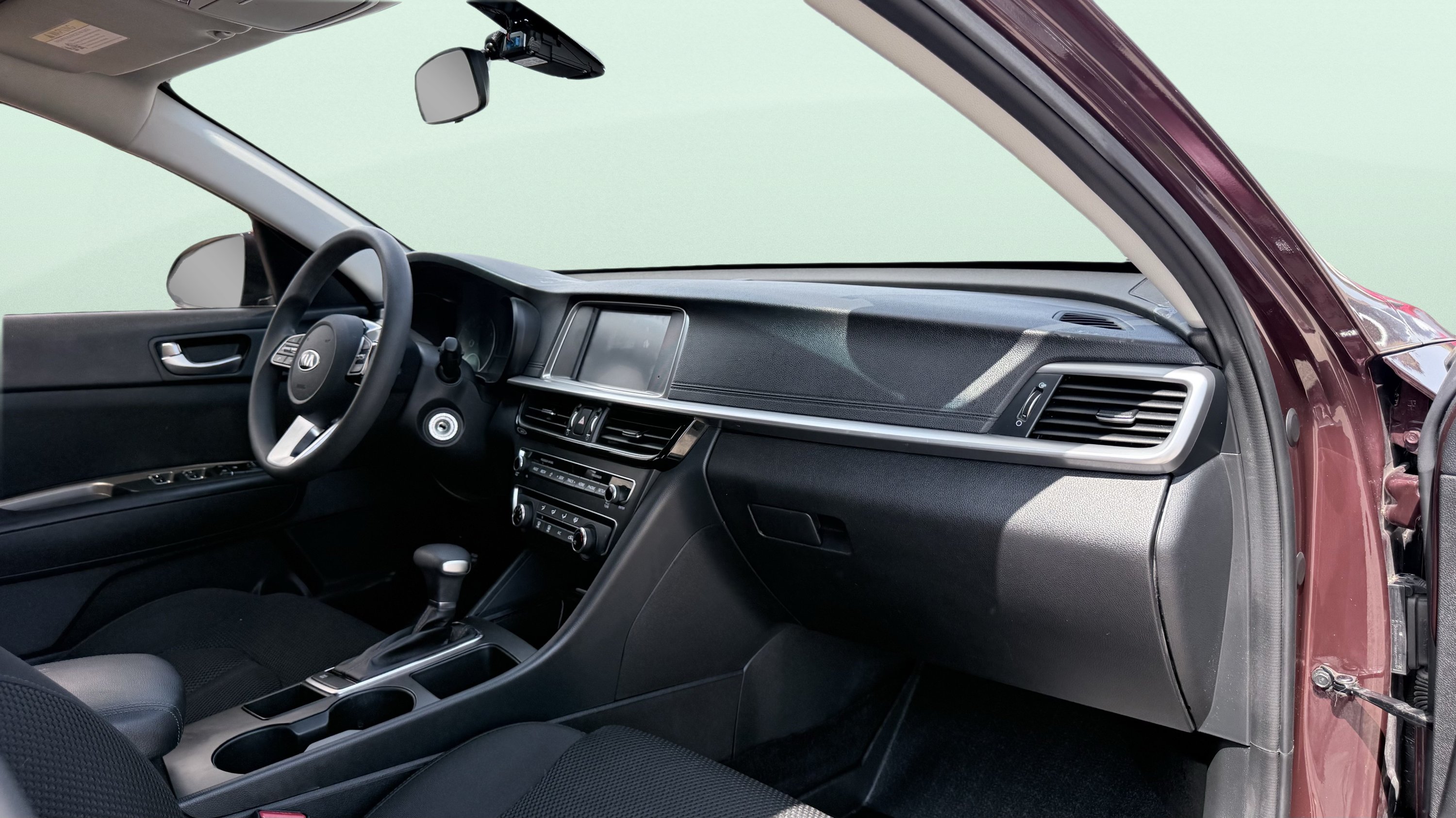 Used 2020 Kia Optima LX FWD image 39
