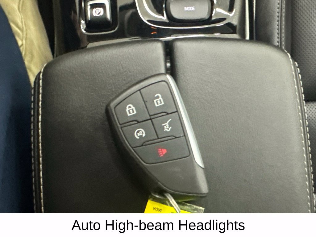 Used 2022 Buick Envision Essence w/ Safety Package AWD/4WD image 39