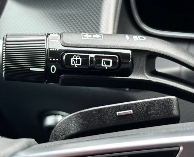 New 2026 Mercedes-Benz GLC 300 4MATIC image 23