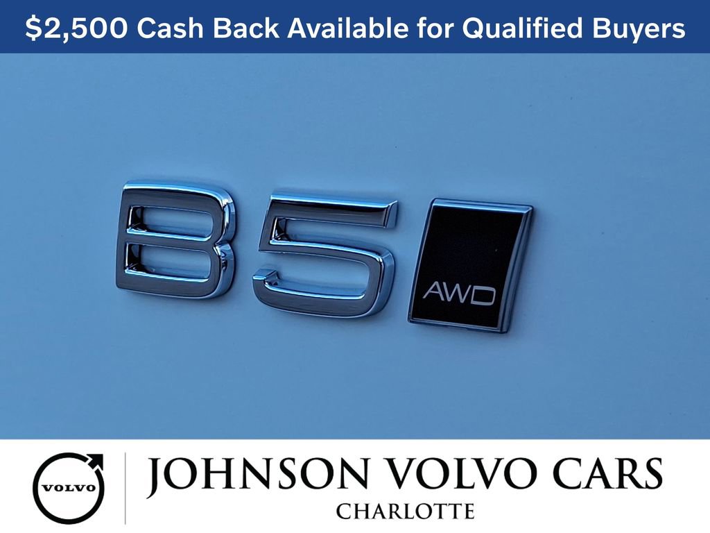 New 2026 Volvo XC40 B5 Ultra w/ Protection Package Premier image 11