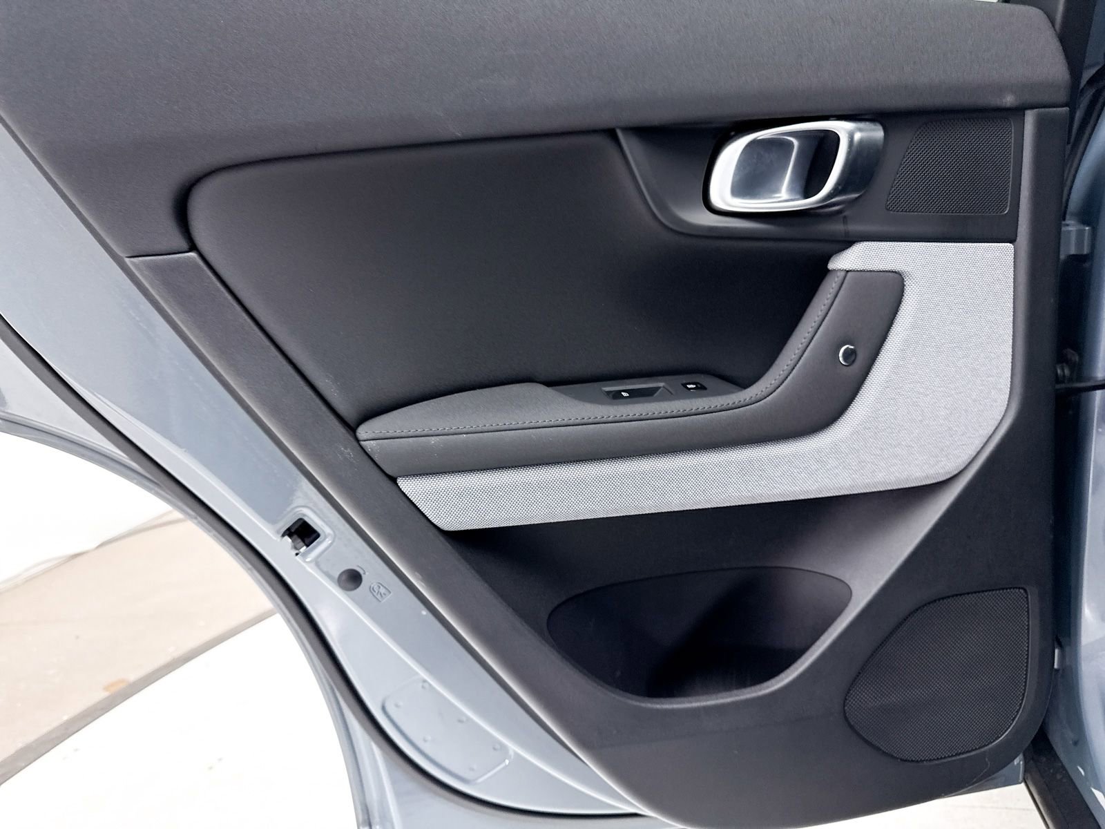 Used 2021 Polestar Polestar 2 image 28