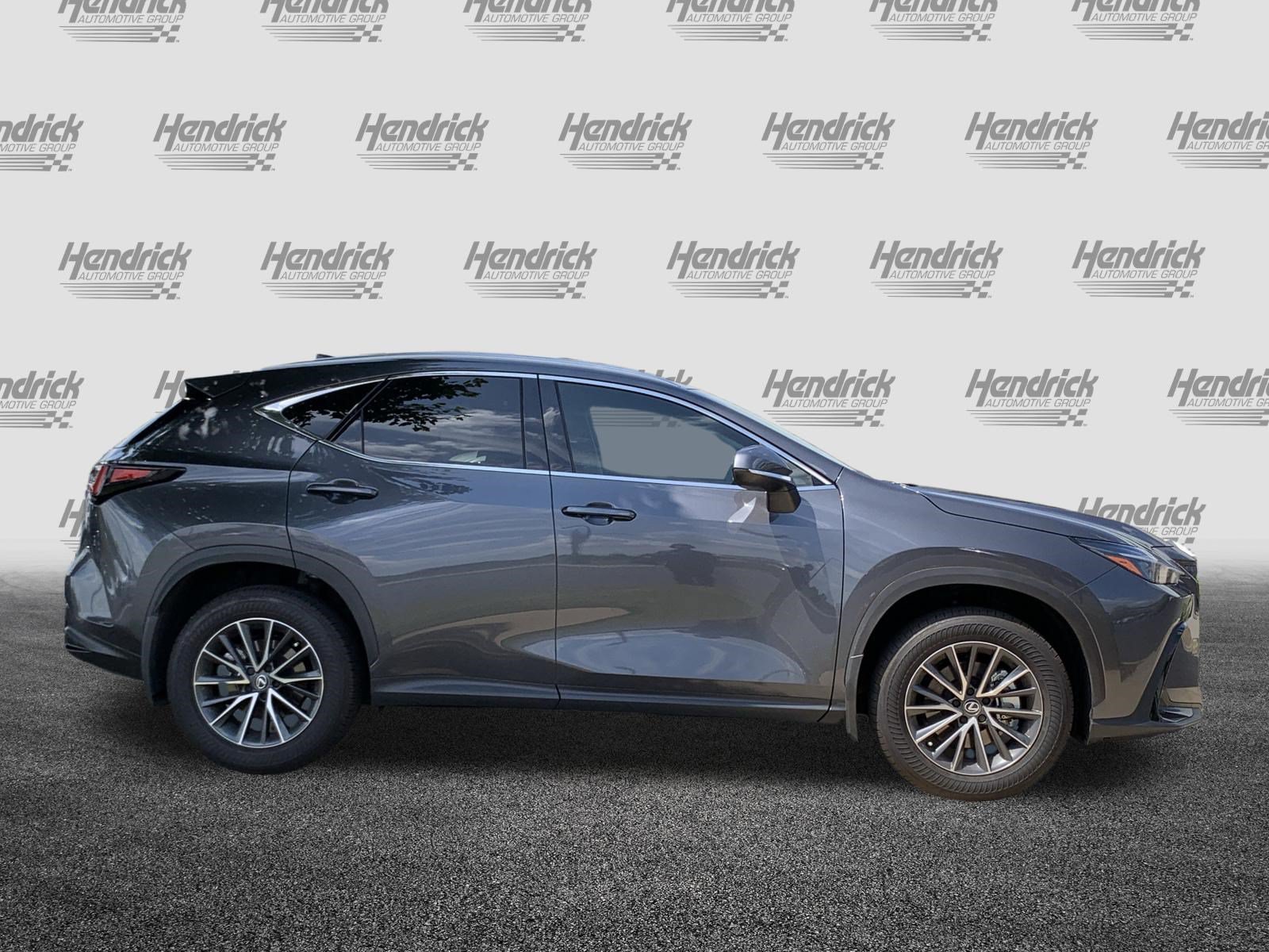 Used 2025 Lexus NX 250 FWD w/ Accessory Package (2T) image 11