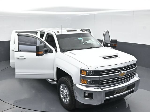 Used 2018 Chevrolet Silverado 2500 LT w/ LT Convenience Package AWD/4WD image 52