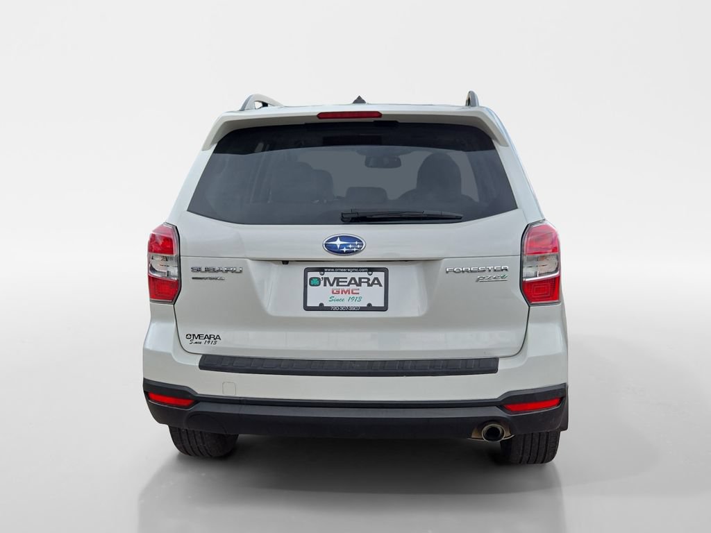 Used 2015 Subaru Forester 2.5i Touring AWD/4WD image 4