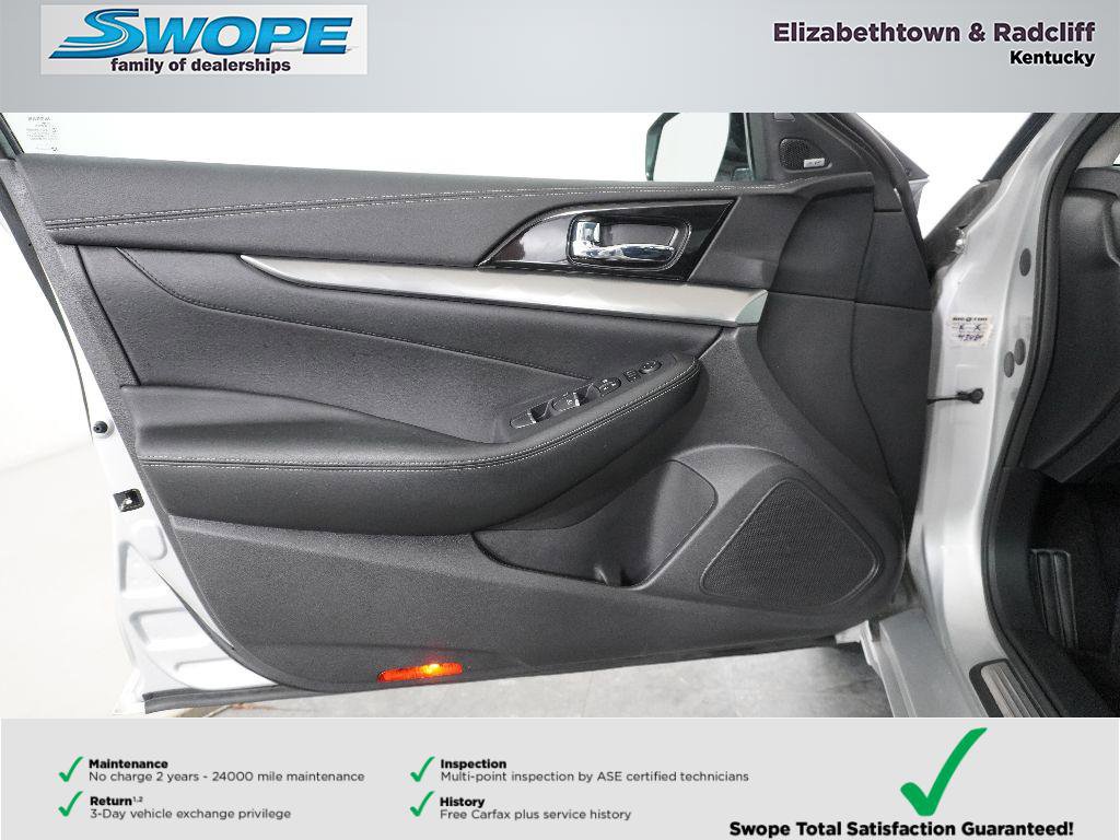 Used 2020 Nissan Maxima 3.5 SL w/ Floor Mat Group image 14
