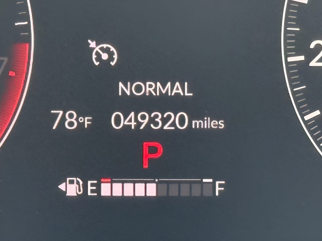 Certified 2023 Honda HR-V LX image 24