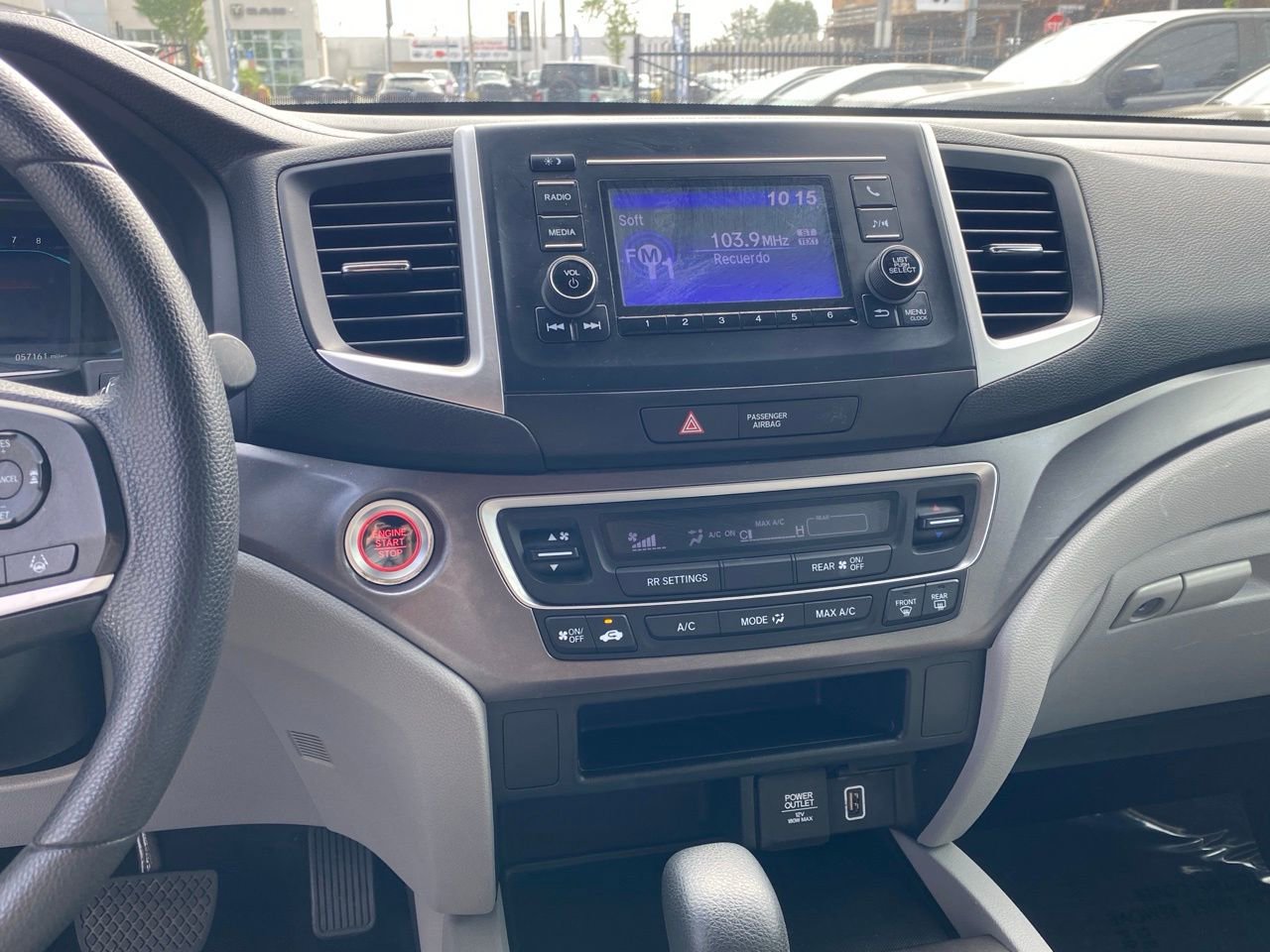 Used 2020 Honda Pilot LX image 19