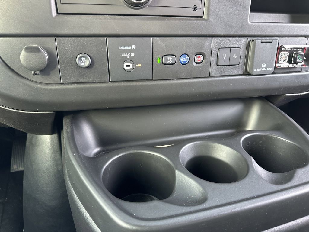 Used 2025 Chevrolet Express 2500 Extended w/ Communications Package image 36