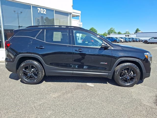 Used 2022 GMC Terrain AT4 AWD/4WD image 7