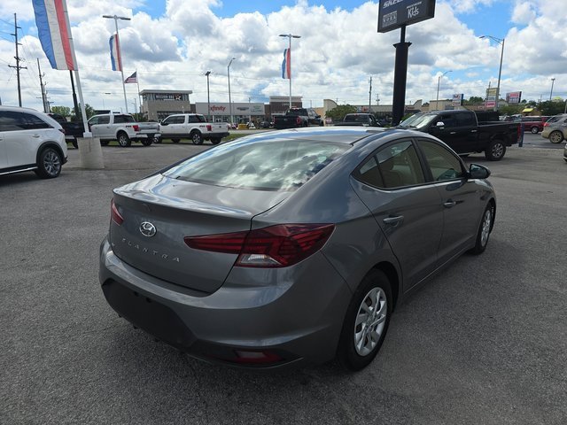 Used 2019 Hyundai Elantra SE w/ Cargo Package image 5