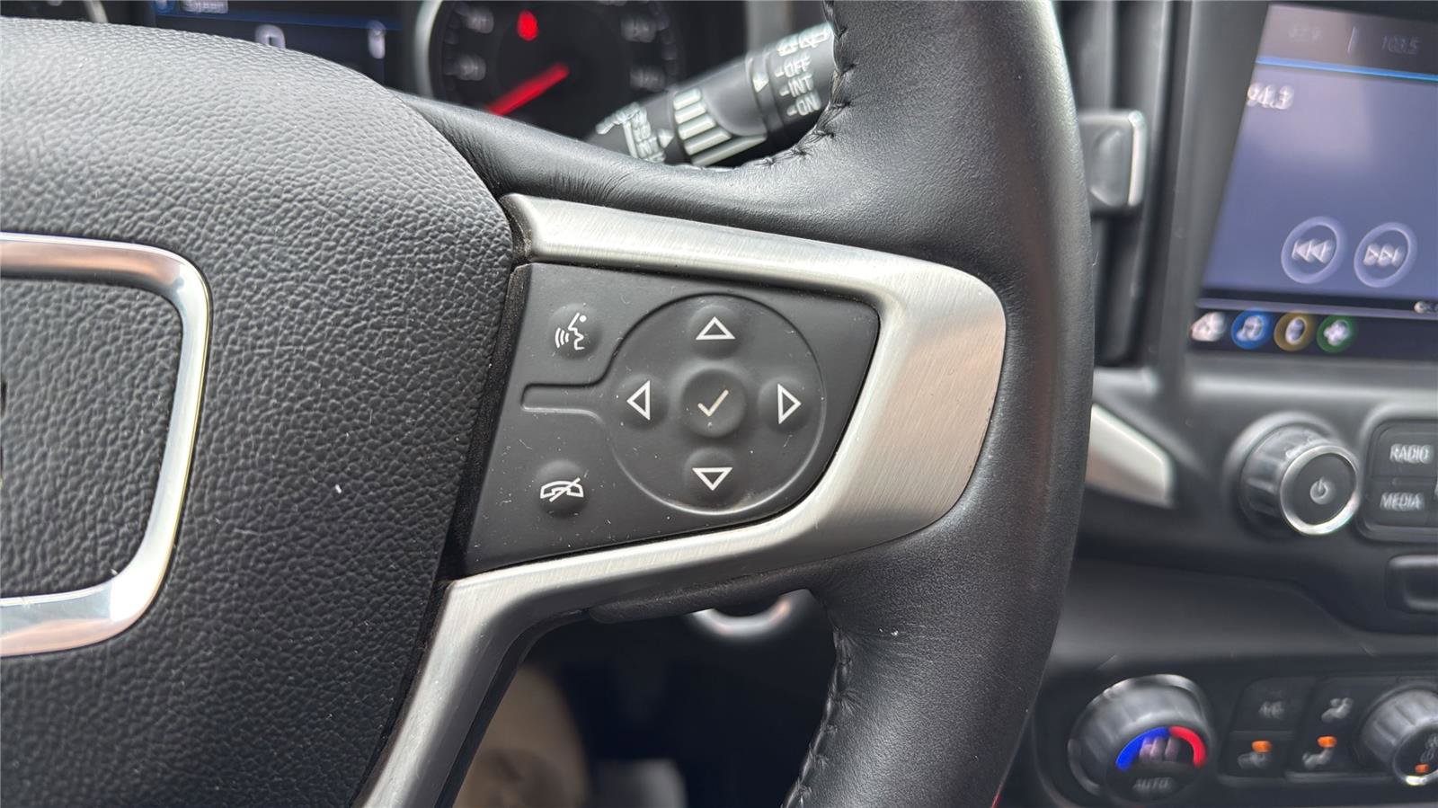 Used 2018 GMC Terrain SLT w/ Preferred Package image 7