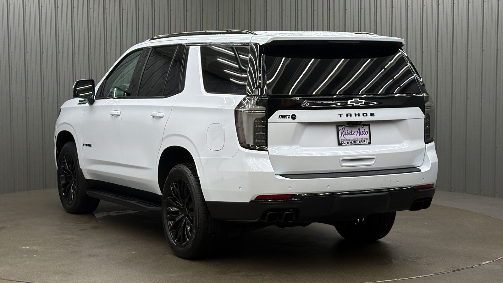 Used 2026 Chevrolet Tahoe High Country w/ Sun And Tow Package AWD/4WD image 3