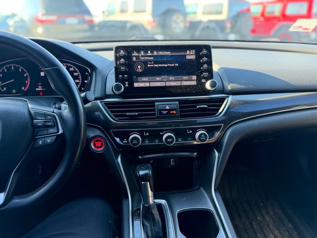 Used 2019 Honda Accord Sport image 9