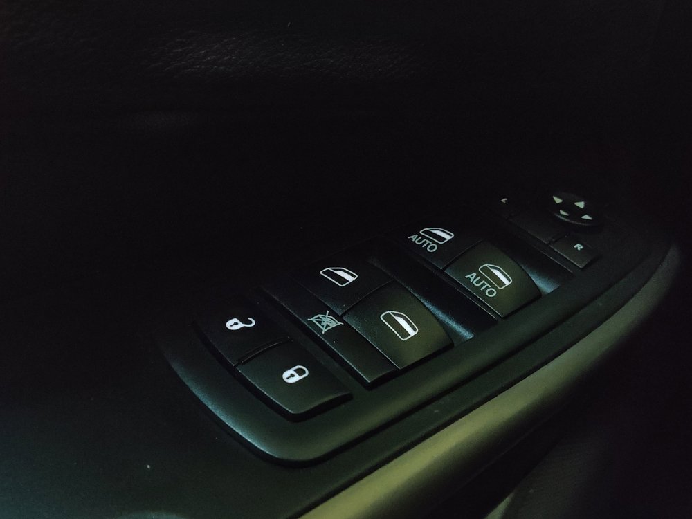 Used 2019 Jeep Cherokee Latitude Plus image 27