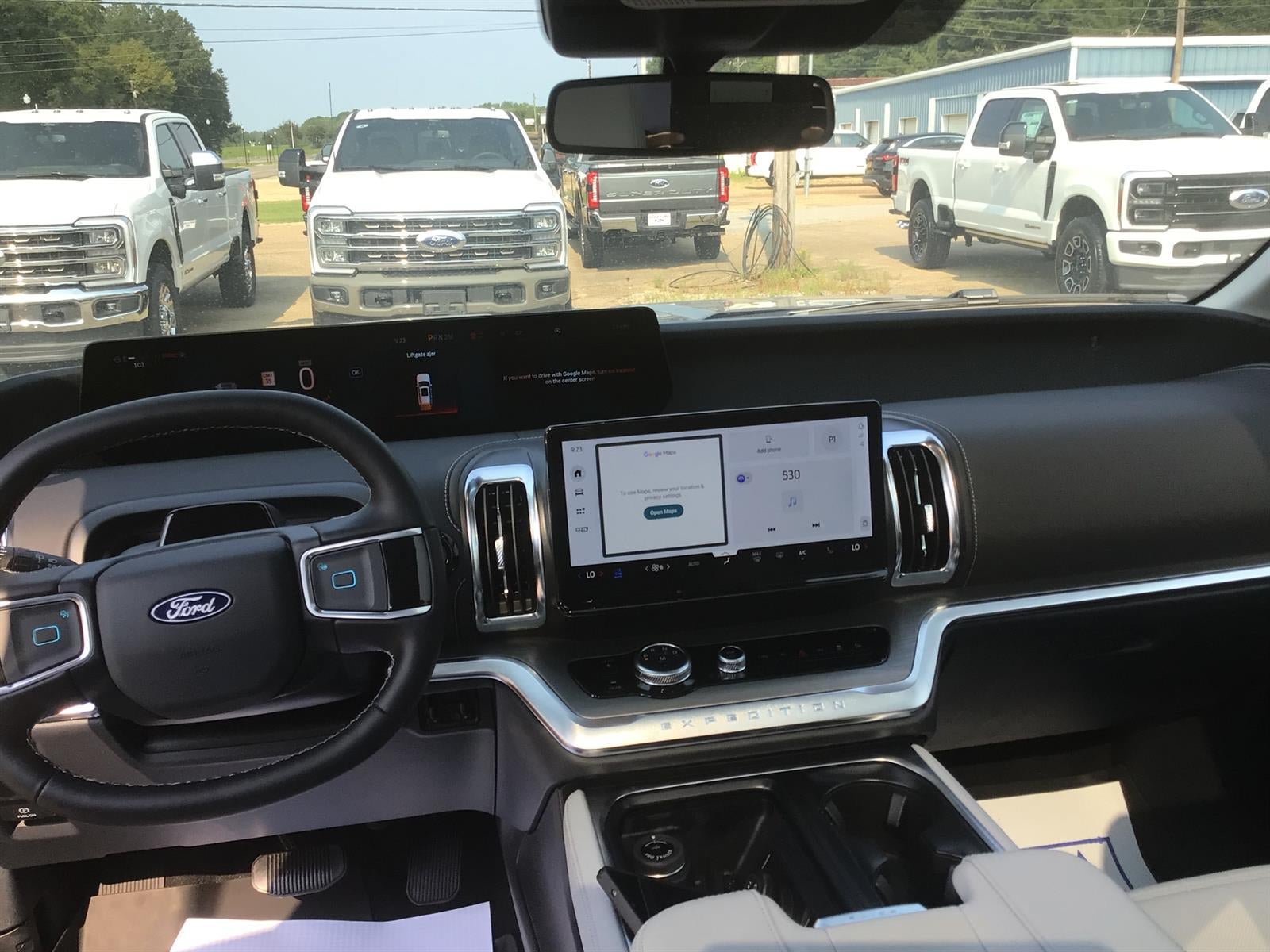 New 2027 Ford Expedition Max Platinum AWD/4WD image 3