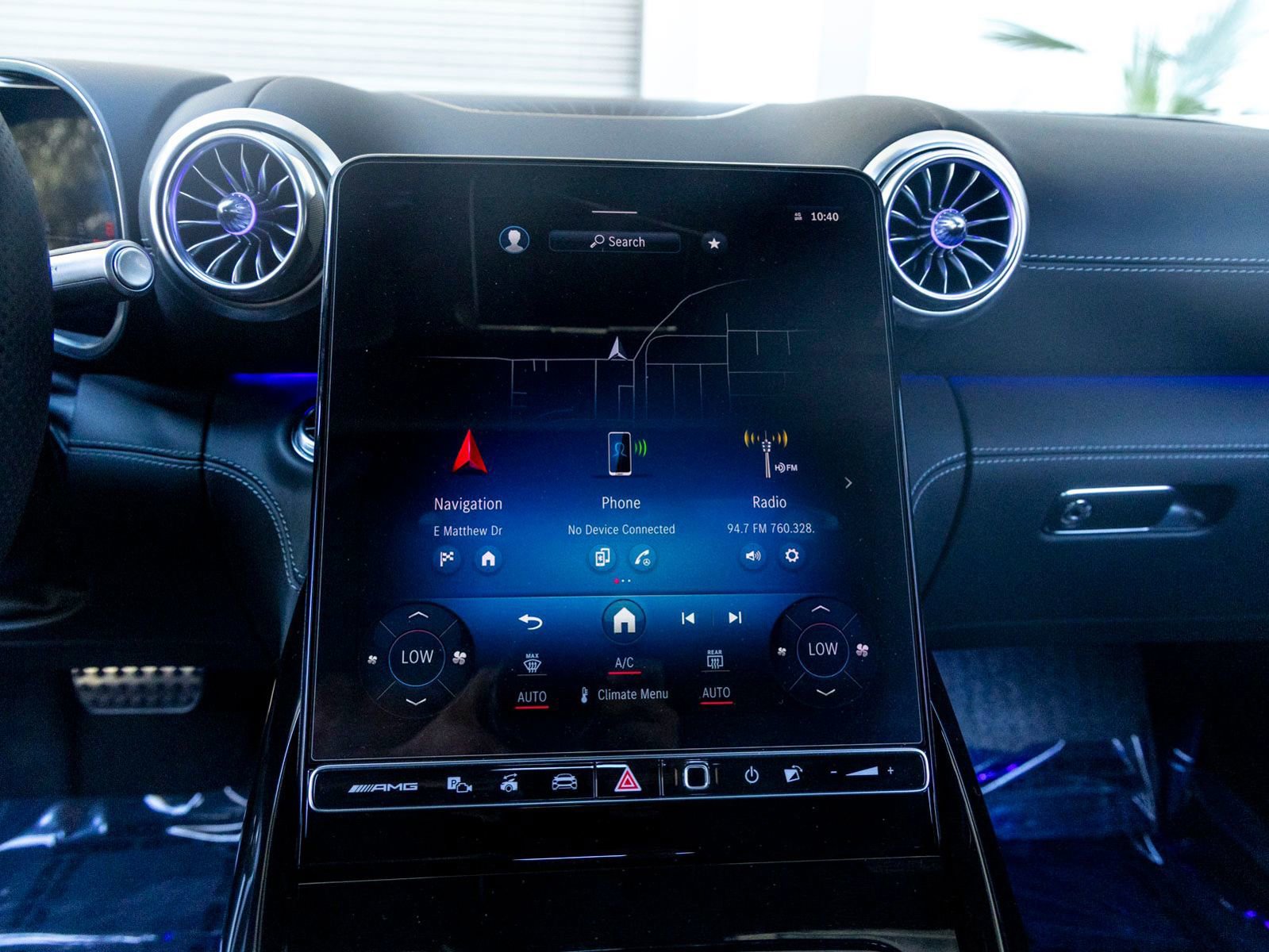 Used 2024 Mercedes-Benz SL 55 AMG 4MATIC image 18