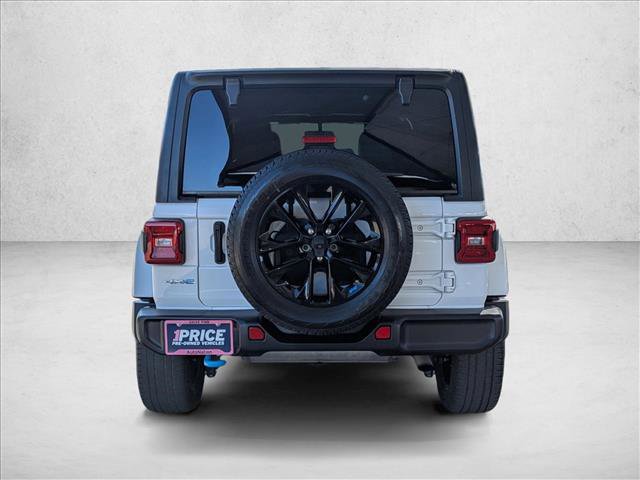 Used 2023 Jeep Wrangler Sahara w/ Cold Weather Group AWD/4WD image 6