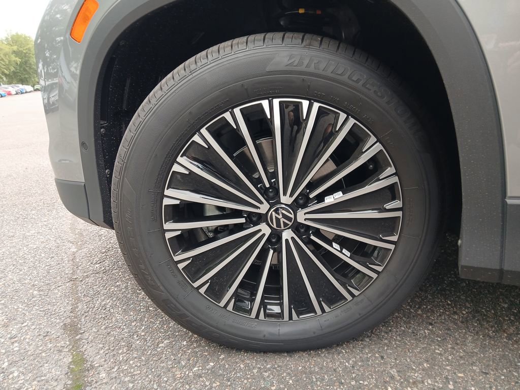 New 2025 Volkswagen Tiguan S image 25